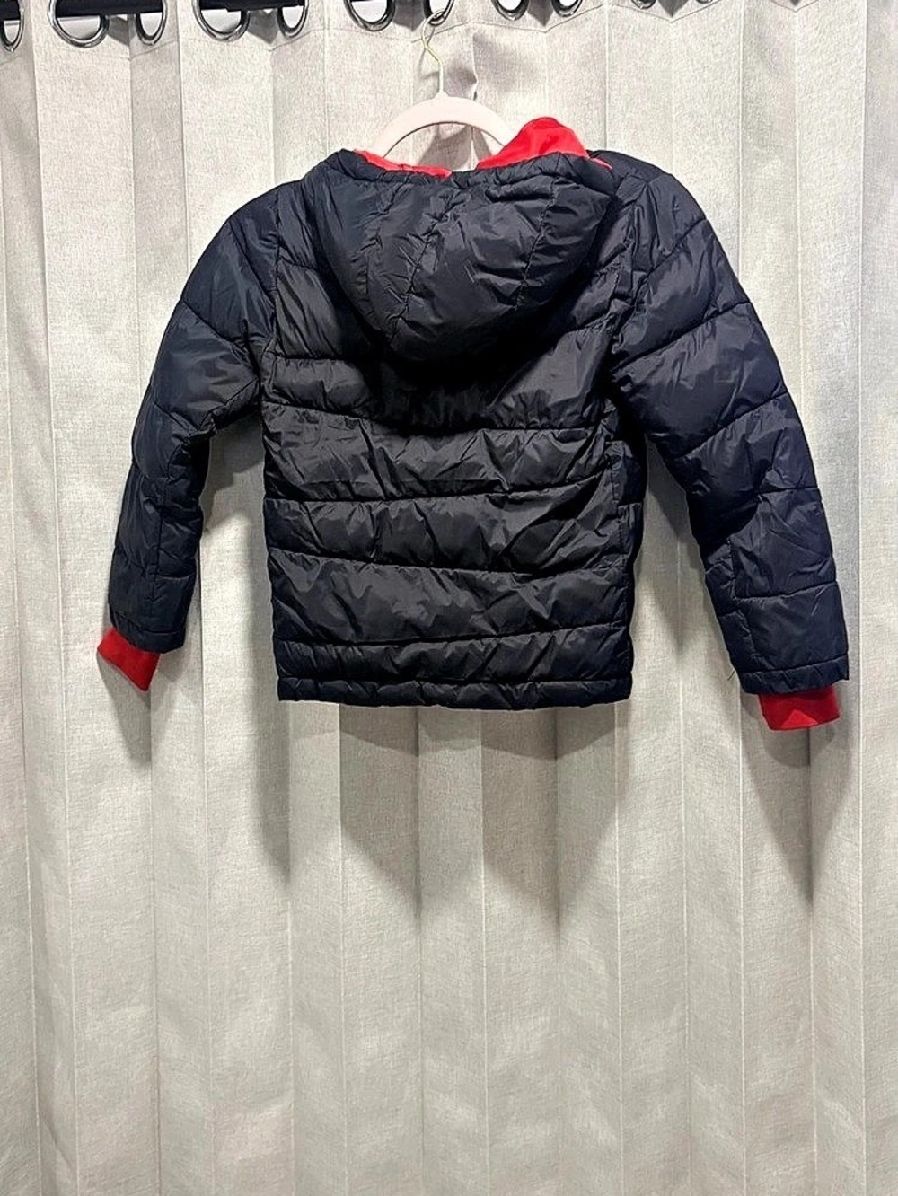 Spyder Youth Synthetic Down Puffer Jacket Black & Red Boys XS 5/6 - Picture 2 of 5
